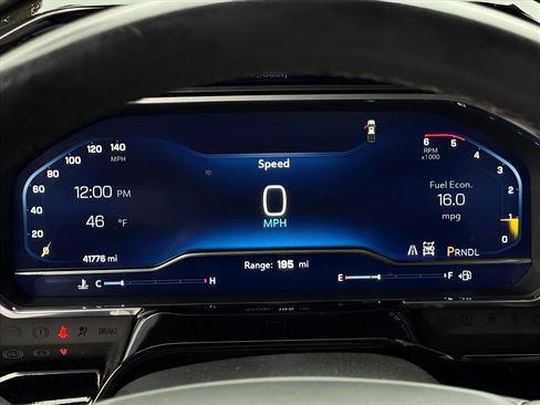 Used 2024 Chevrolet Silverado 2500 LT image 35