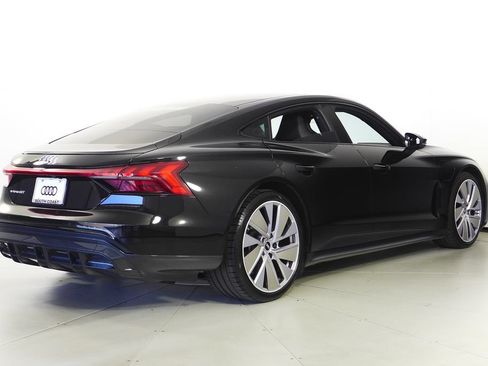 Used 2022 Audi e-tron GT Premium Plus AWD/4WD image 6