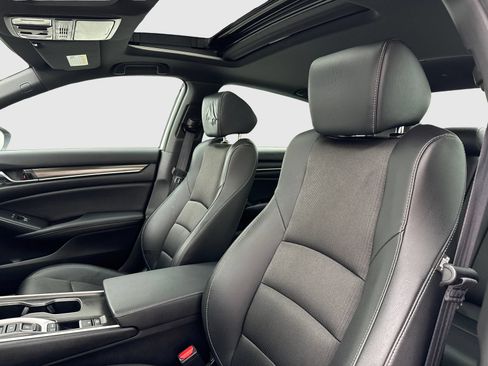 Used 2021 Honda Accord Sport image 15