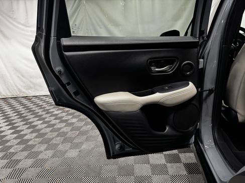 Used 2025 Acura ADX A-Spec image 19