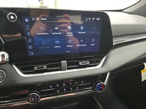 New 2026 Chevrolet Equinox LT image 13