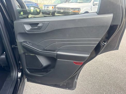 Used 2025 Ford Escape Active FWD image 15