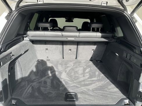 Used 2024 BMW X5 xDrive40i w/ M Sport Package image 21