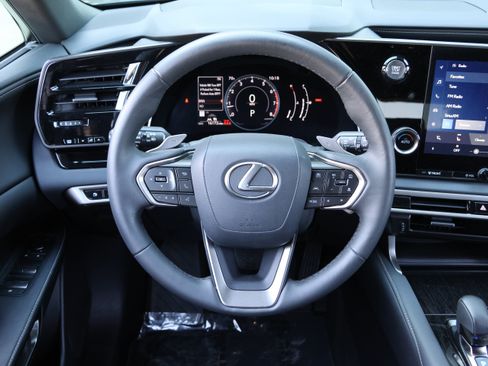 Used 2024 Lexus RX 350 FWD w/ Technology Package image 16