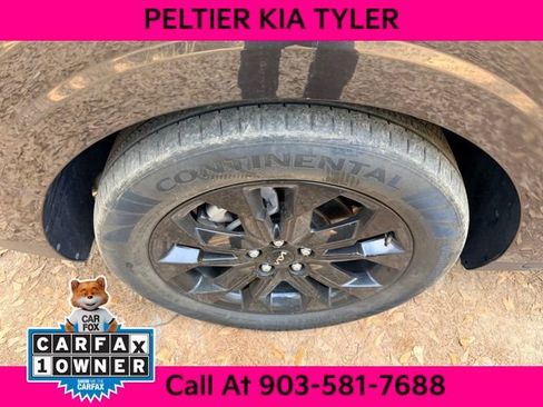 Certified 2024 Kia Carnival SX image 13