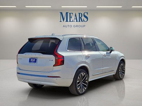 New 2026 Volvo XC90 B6 Ultra image 5