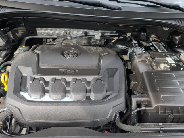 Certified 2023 Volkswagen Tiguan SE FWD image 24