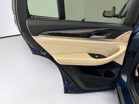 Used 2021 BMW X3 xDrive30e w/ Executive Package image 28