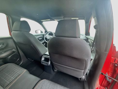 Certified 2024 Honda HR-V Sport image 28