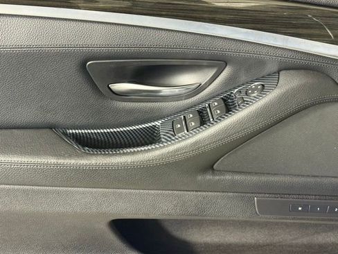 Used 2014 BMW 550i Sedan w/ Executive Package image 12