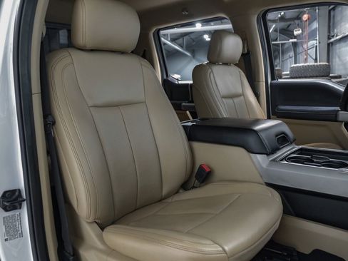 Used 2020 Ford F350 Lariat w/ Lariat Value Package image 32