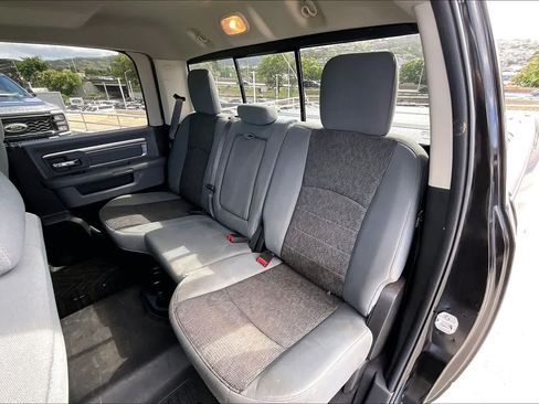 Used 2019 RAM 1500 Big Horn AWD/4WD image 29