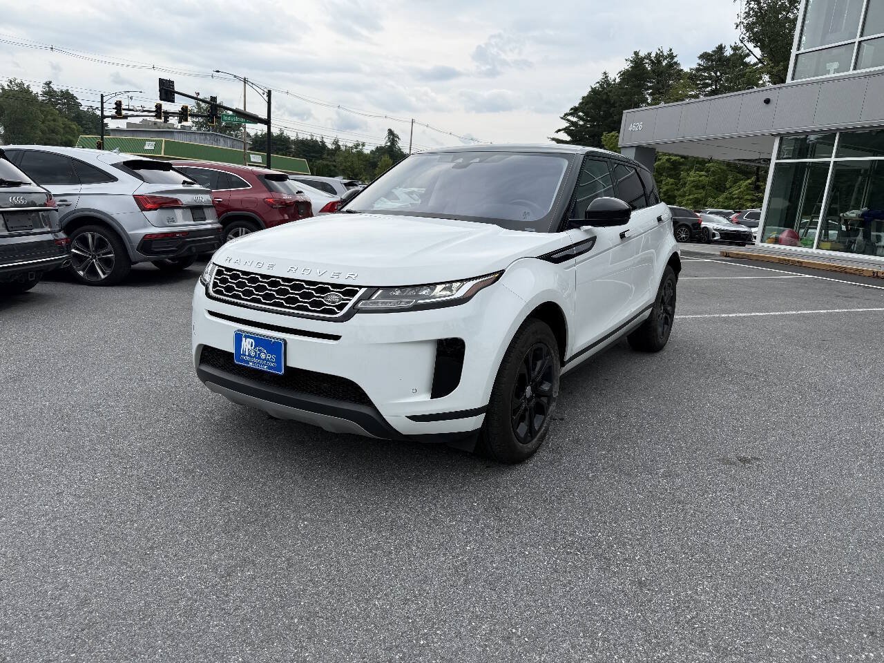 Used 2020 Land Rover Range Rover Evoque S AWD/4WD image 2