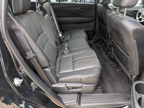 Used 2022 Honda Passport TrailSport image 31