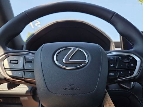 Used 2026 Lexus IS 350 F Sport AWD/4WD image 33