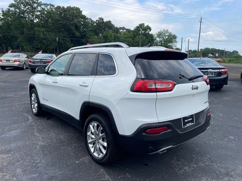 Used 2015 Jeep Cherokee Limited FWD image 4
