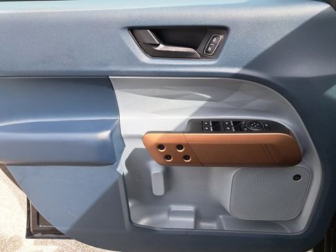 Certified 2023 Ford Maverick Lariat w/ Lariat Luxury Package image 21