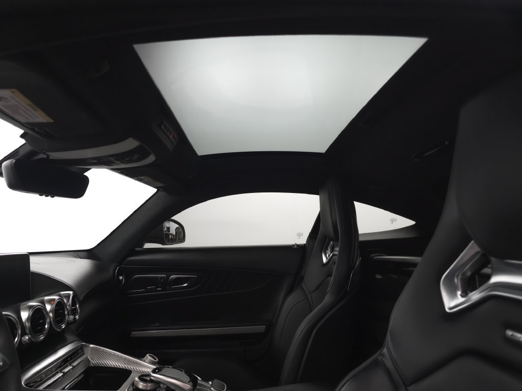 Used 2017 Mercedes-Benz AMG GT S image 21