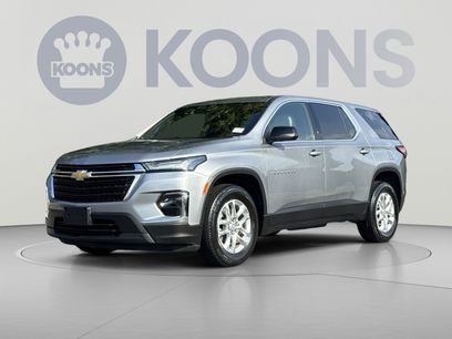 Used 2023 Chevrolet Traverse LS