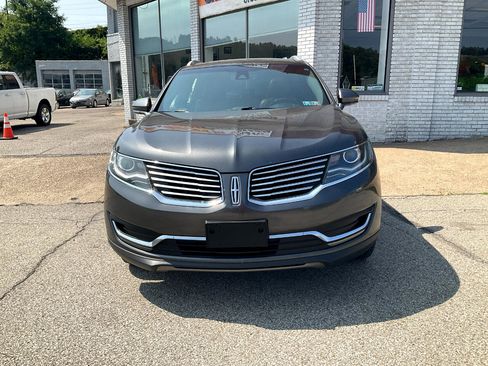 Used 2018 Lincoln MKX Reserve w/ Lincoln MKX Climate Package image 5