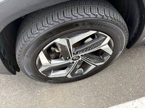 Used 2023 Hyundai Tucson Limited AWD/4WD image 3