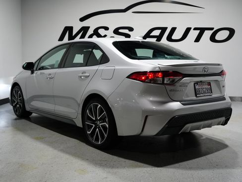 Used 2021 Toyota Corolla SE image 11