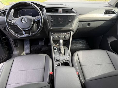 Used 2019 Volkswagen Tiguan SEL AWD/4WD image 11