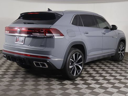 Used 2024 Volkswagen Atlas Cross Sport SEL Premium R-Line AWD/4WD image 12