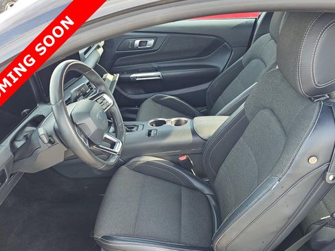 Used 2024 Ford Mustang Coupe image 6
