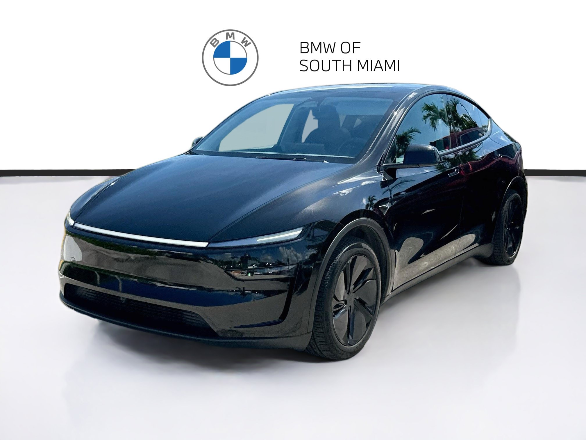 Used 2026 Tesla Model Y AWD image 3