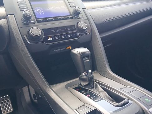 Used 2017 Honda Civic Sport image 48