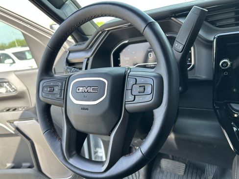 Used 2025 GMC Sierra 2500 AT4X w/ AT4X AEV Edition image 9