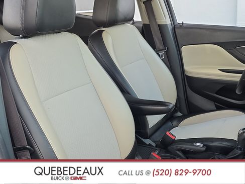 Used 2020 Buick Encore Preferred w/ Safety Package FWD image 27
