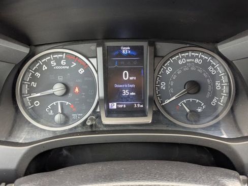 Used 2021 Toyota Tacoma TRD Sport w/ Technology Package RWD image 31