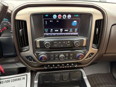 Used 2017 GMC Sierra 1500 Denali AWD/4WD image 14