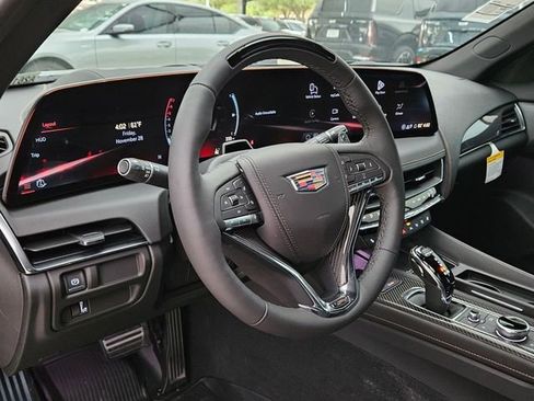 New 2026 Cadillac CT5 V image 10