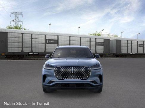 New 2026 Lincoln Aviator Reserve image 6