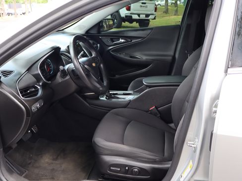 Used 2016 Chevrolet Malibu LT image 20