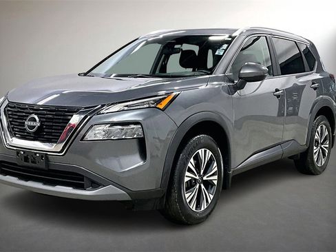 Used 2023 Nissan Rogue SV w/ SV Premium Package image 3