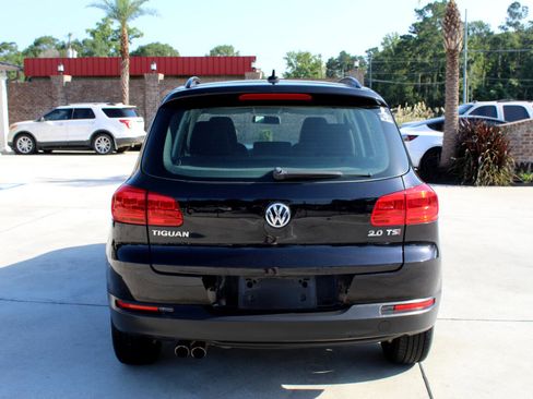 Used 2015 Volkswagen Tiguan S image 28