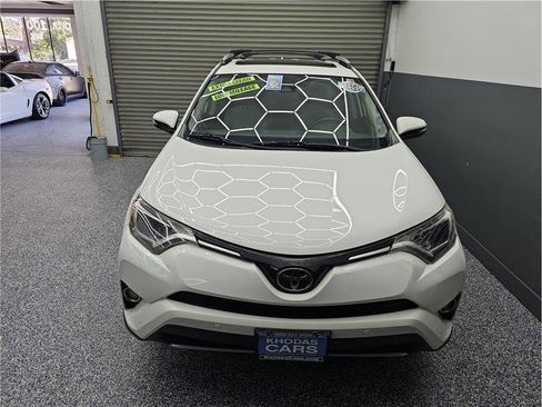 Used 2016 Toyota RAV4 XLE w/ Convenience Package FWD image 8