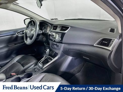 Used 2018 Nissan Sentra SR w/ SR Midnight Edition Package FWD image 33
