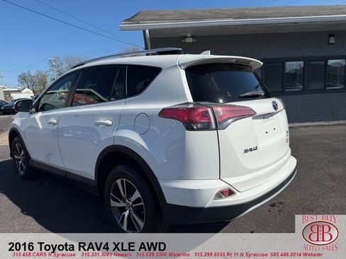 Used 2016 Toyota RAV4 XLE AWD/4WD image 10