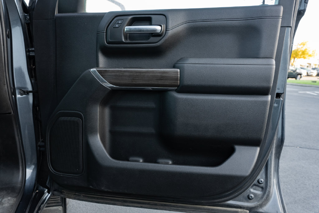 Used 2019 Chevrolet Silverado 1500 LT w/ True North Edition AWD/4WD image 27