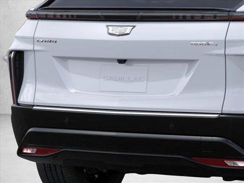 New 2026 Cadillac Lyriq Luxury image 14