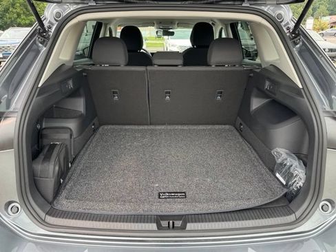 Certified 2025 Volkswagen Tiguan S AWD/4WD image 17