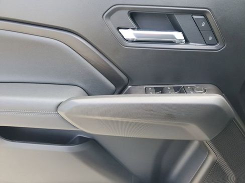 New 2026 Chevrolet Colorado LT image 9