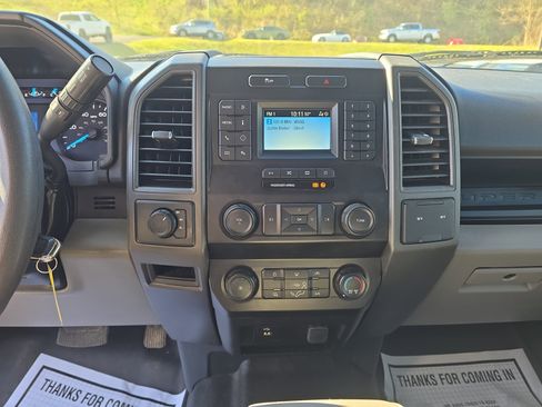 Used 2022 Ford F350 XL w/ Power Equipment Group AWD/4WD image 19