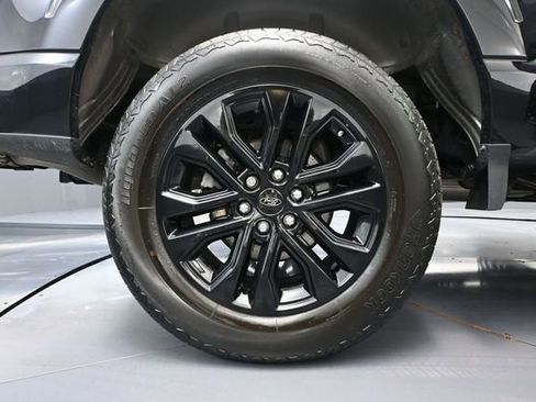 Used 2024 Ford F150 Lariat AWD/4WD image 16