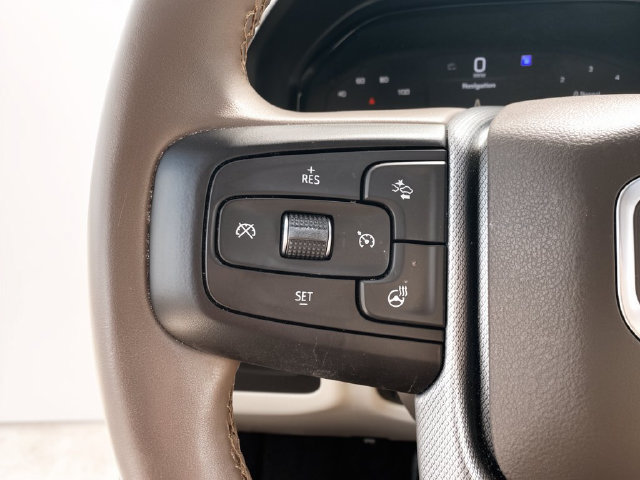 Used 2023 GMC Yukon Denali AWD/4WD image 17